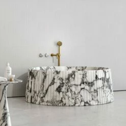 Arabescato Lamp Freestanding Bath 1350mm -LUSSOSTONE Shop arabescato lamp freestanding bath 1350mm p6464 39061 zoom