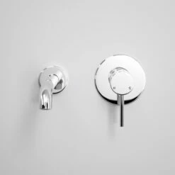 Luxe Chrome Wall Mounted Bath Mixer Tap