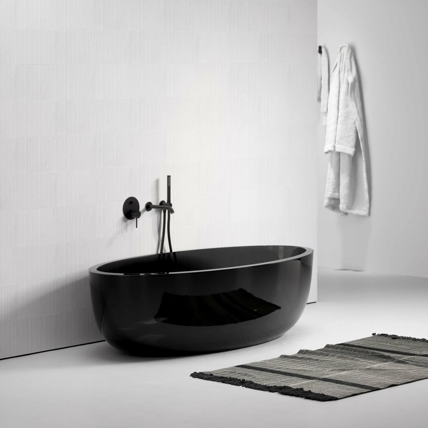 Zurra Lucid Black Freestanding Stone Bath 1700mm 3 Zurra Lucid Black Freestanding Stone Bath 1700mm